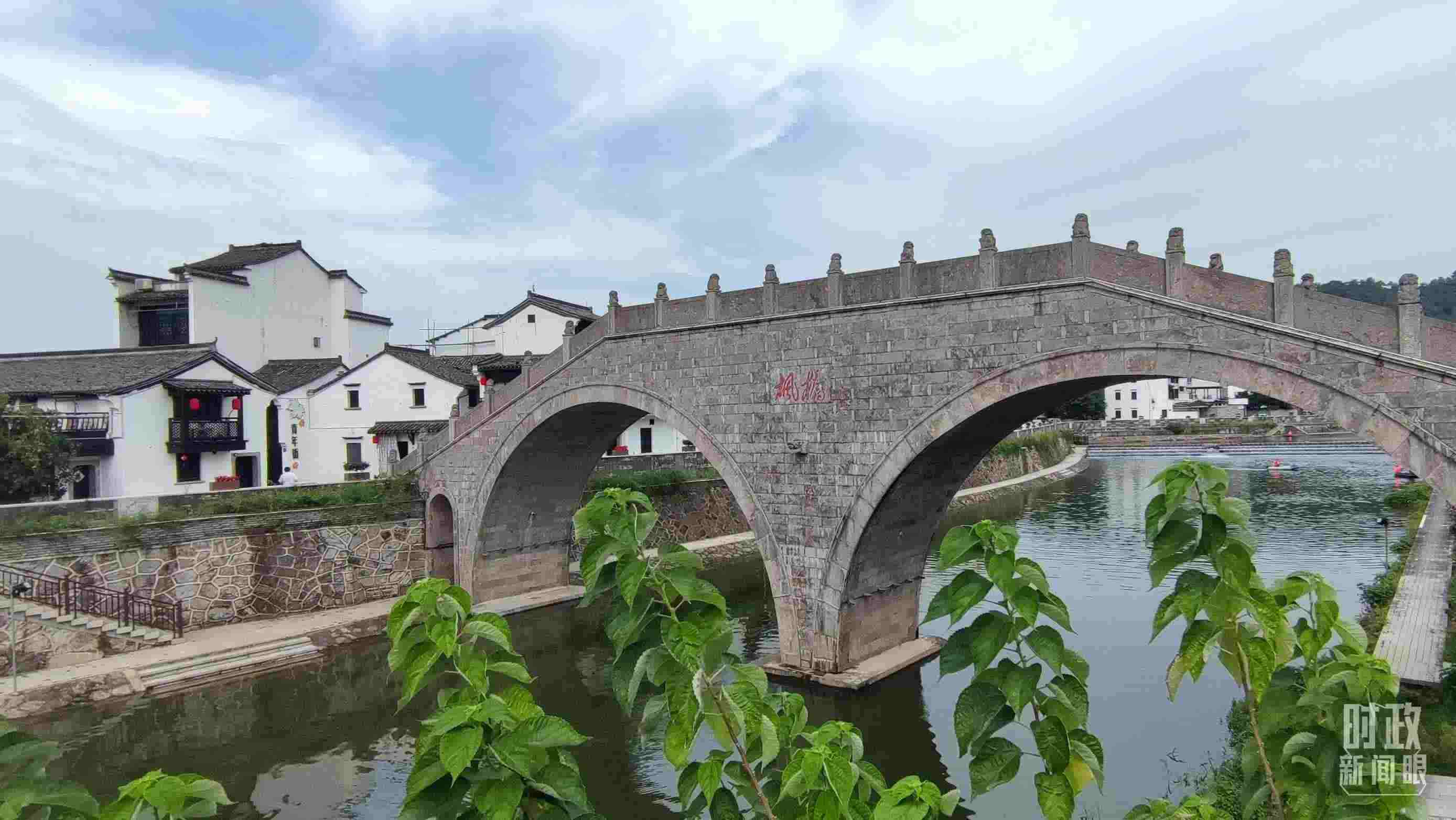 △楓橋古鎮(zhèn)。（總臺(tái)央視記者耿小龍拍攝）