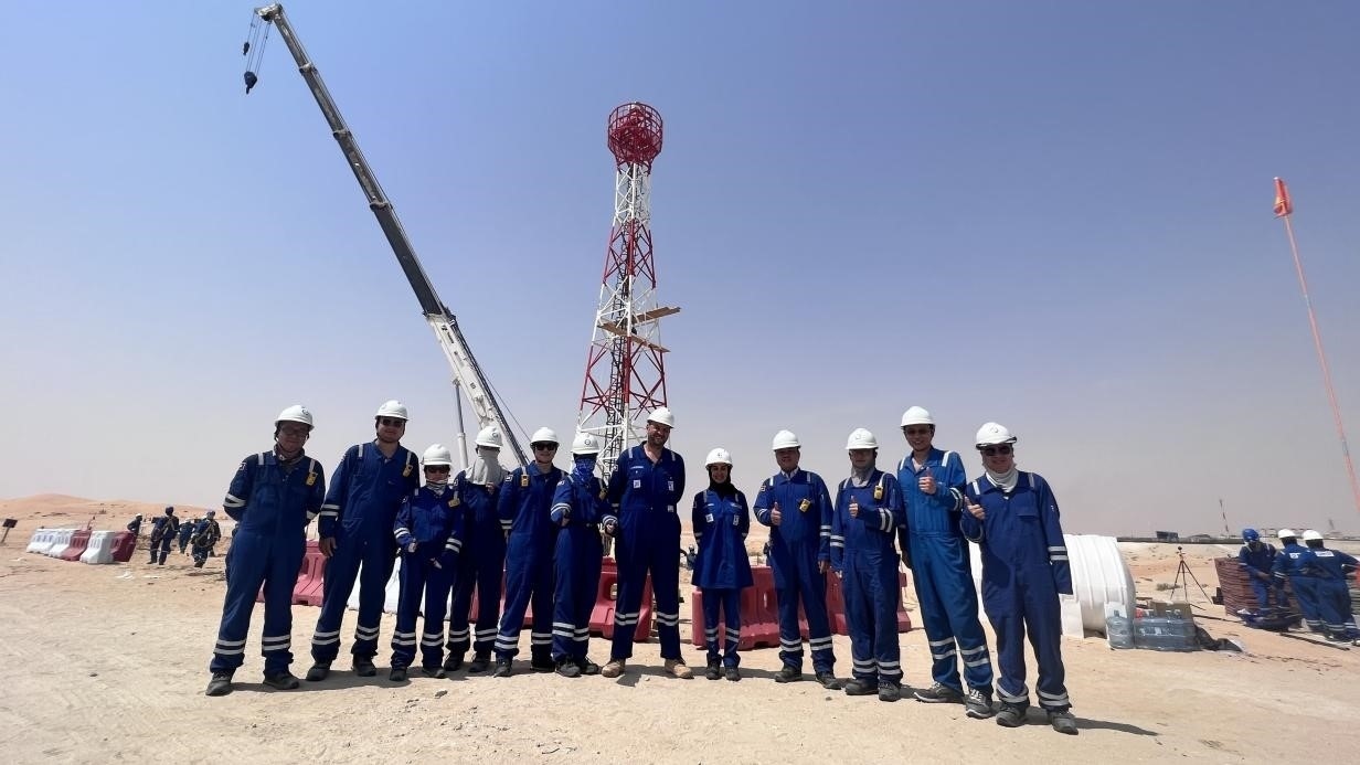 紅外線氣體監(jiān)測及智能預(yù)警系統(tǒng)安裝現(xiàn)場，振華石油供圖